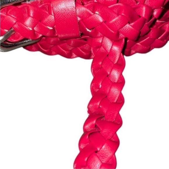 Skinny Woven Extra Long Red Belt - Bid Now = Discounted Shipping - Picture 7 of 9